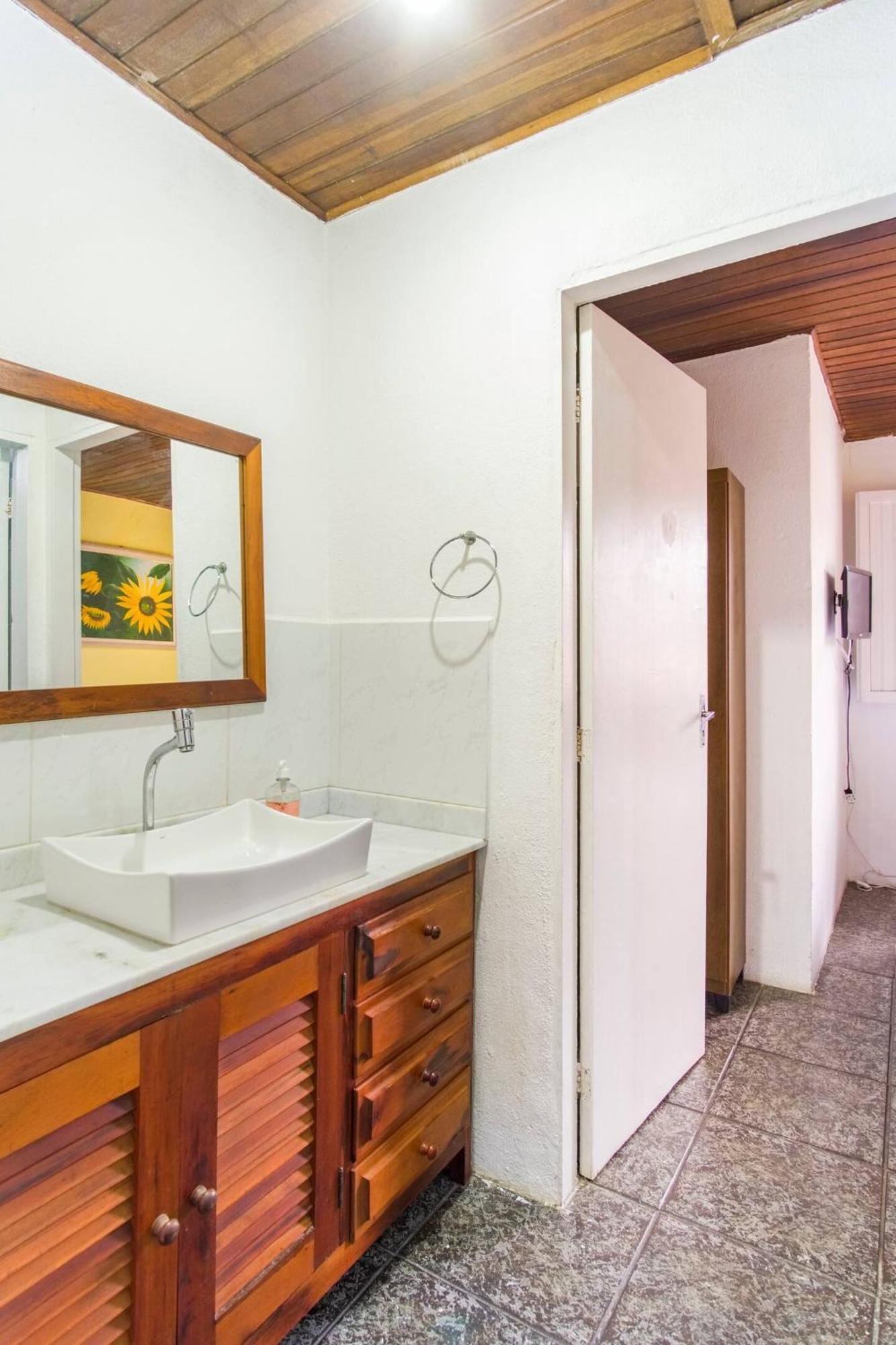 Holiday home Casa Bromelia, A 15 Minutos A Pe Do Centro Historico! *